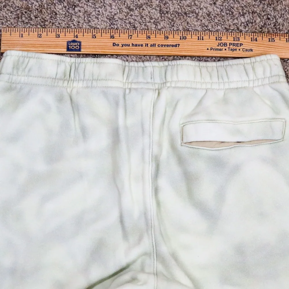 Nike Rattan Sportswear Club Fleece Joggers Mens M Tie Dye Eye Graphic DZ3064-206